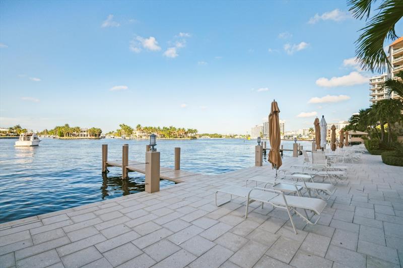 Image 29 of 36 For 215 Birch Rd  2b