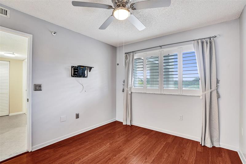 Image 17 of 67 For 2334 Cypress Bend Dr  304