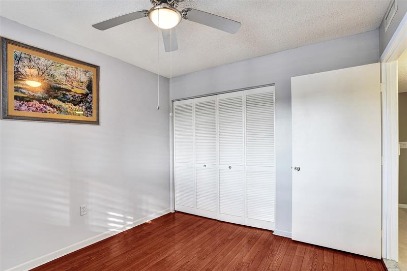 Image 19 of 67 For 2334 Cypress Bend Dr  304