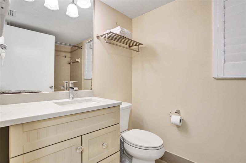 Image 20 of 67 For 2334 Cypress Bend Dr  304