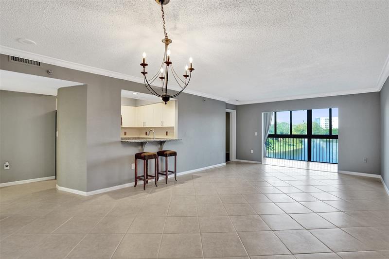 Image 30 of 67 For 2334 Cypress Bend Dr  304
