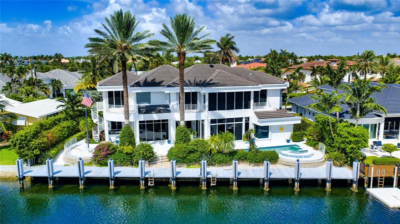 Image 3 of 5 For 2551 31st Ct