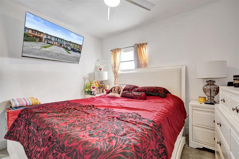 Image 23 of 58 For 1732 72nd St  1732