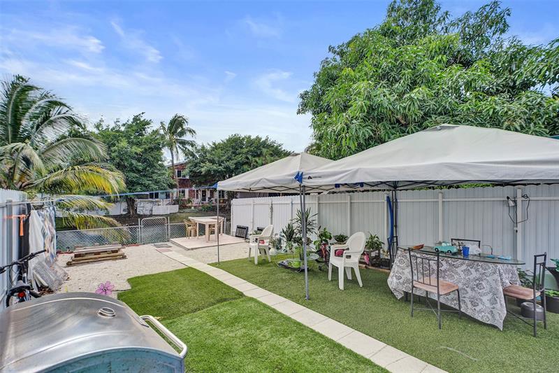 Image 40 of 58 For 1732 72nd St  1732