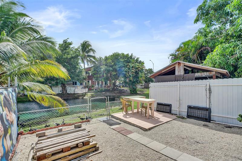 Image 42 of 58 For 1732 72nd St  1732