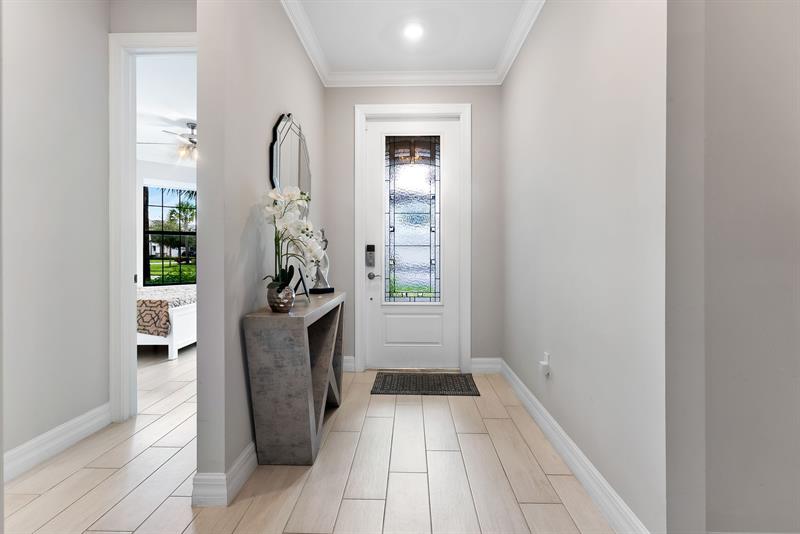 Image 10 of 54 For 2535 Primrose Pl