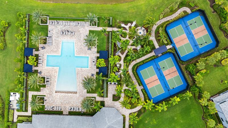 Image 35 of 54 For 2535 Primrose Pl