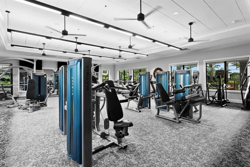 Image 50 of 54 For 2535 Primrose Pl