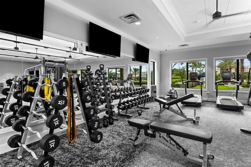 Image 51 of 54 For 2535 Primrose Pl