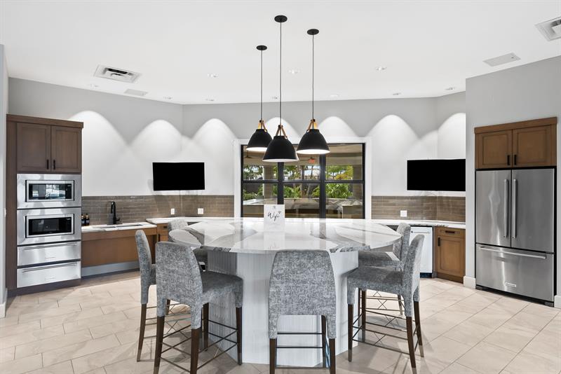 Image 54 of 54 For 2535 Primrose Pl