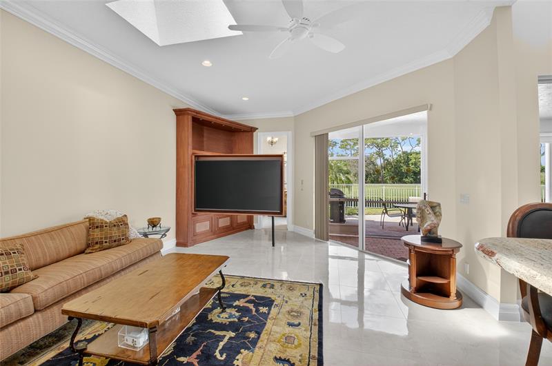 Image 25 of 50 For 5413 Ascot Bnd