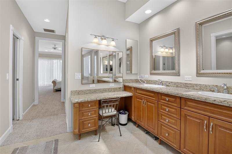 Image 32 of 50 For 5413 Ascot Bnd