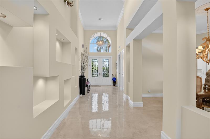 Image 4 of 50 For 5413 Ascot Bnd