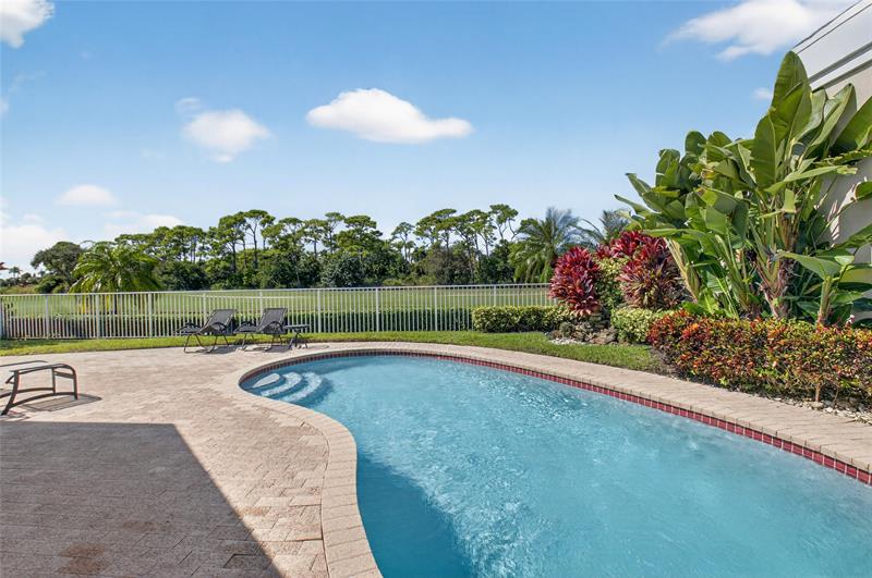 Image 41 of 50 For 5413 Ascot Bnd