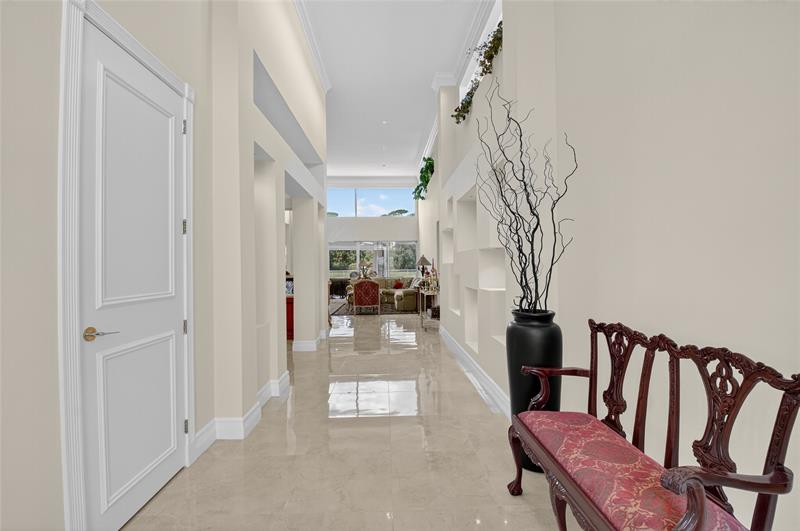 Image 5 of 50 For 5413 Ascot Bnd