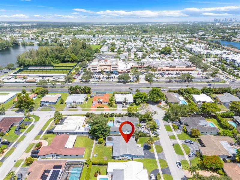 Image 27 of 37 For 4100 36th Ave