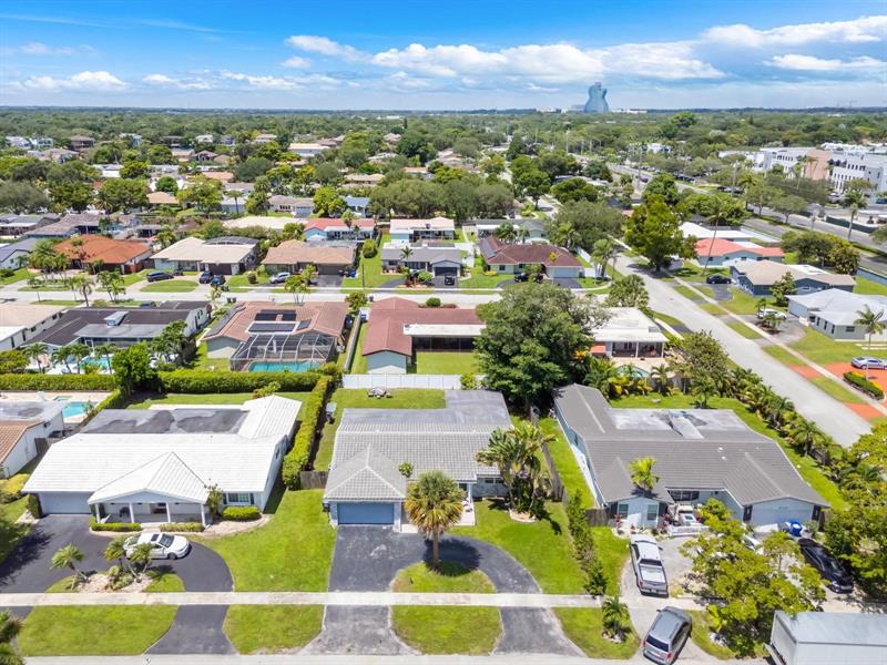 Image 32 of 37 For 4100 36th Ave