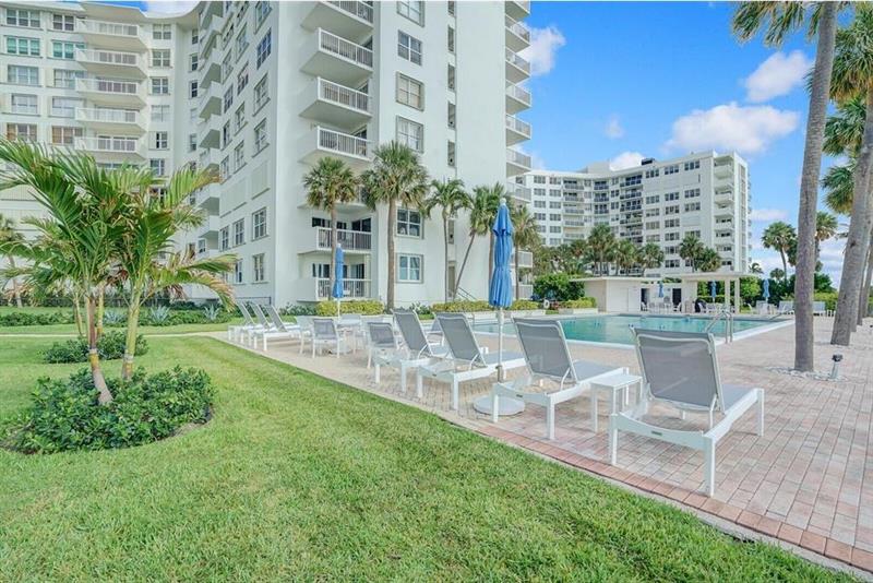 Image 14 of 15 For 2600 Flagler Drive  512