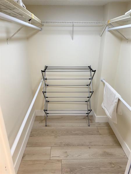 Image 12 of 39 For 802 Cypress Blvd 101