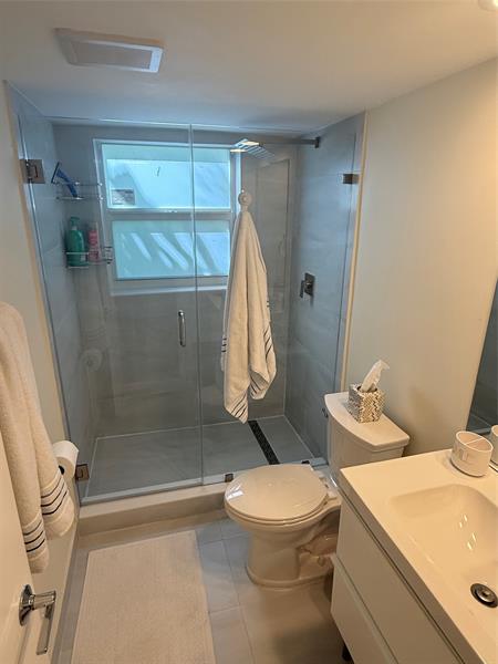 Image 23 of 39 For 802 Cypress Blvd 101