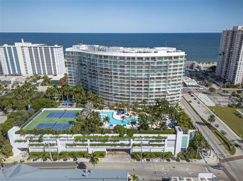 Image 47 of 99 For 1 Ocean Blvd  709