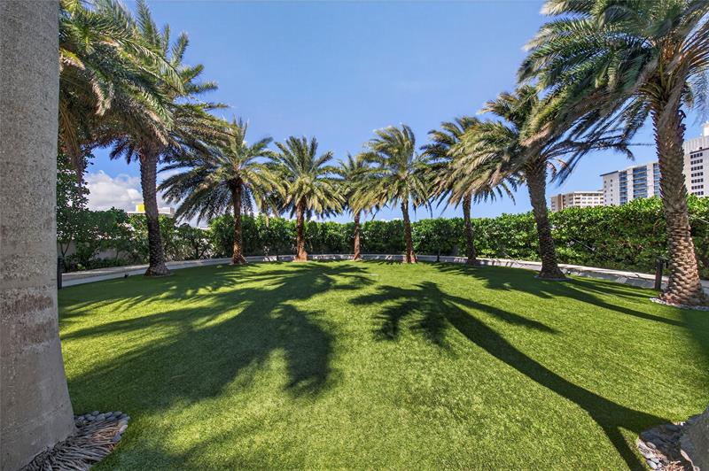 Image 65 of 99 For 1 Ocean Blvd  709