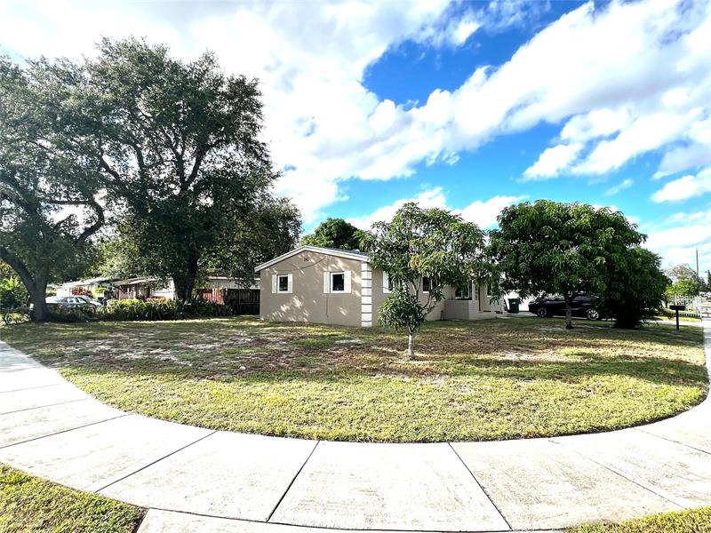 Details for 17130 29th Pl, Miami Gardens, FL 33056