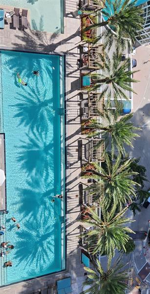 Image 39 of 51 For 4111 Ocean Dr  2107