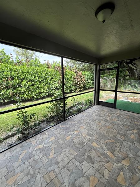 Image 11 of 18 For 11471 33rd St  East