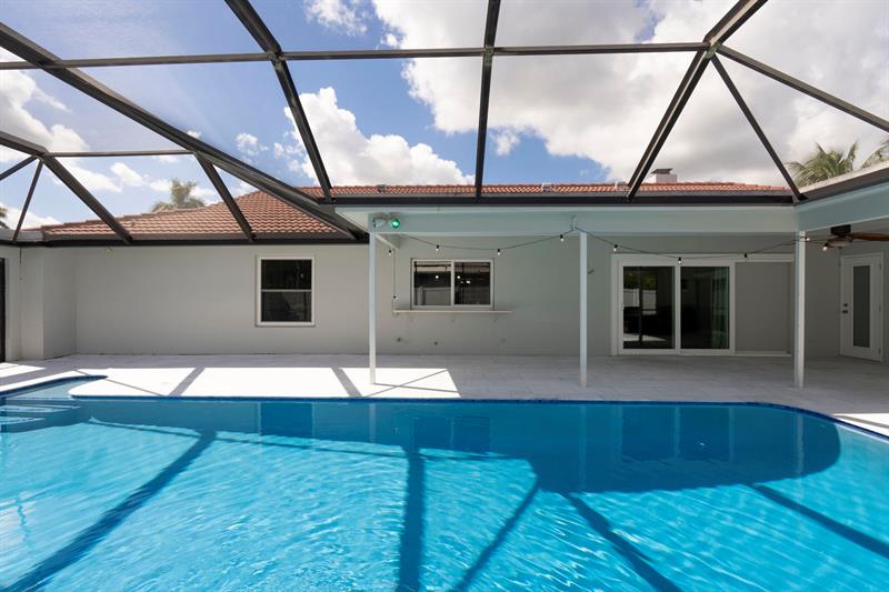 Image 14 of 60 For 640 74th Ter