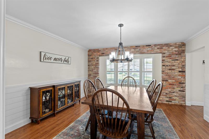 Image 38 of 60 For 640 74th Ter