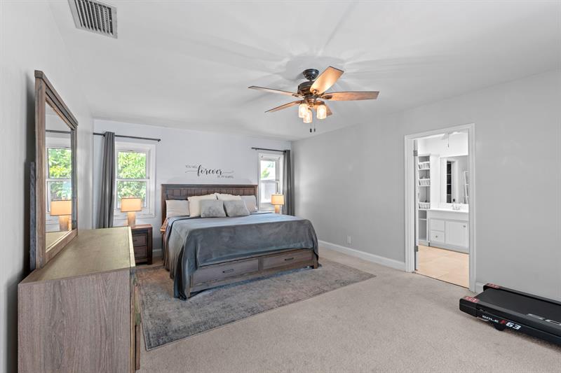 Image 42 of 60 For 640 74th Ter