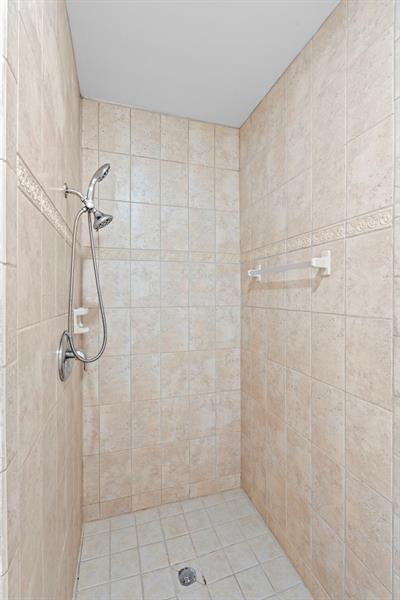 Image 45 of 60 For 640 74th Ter