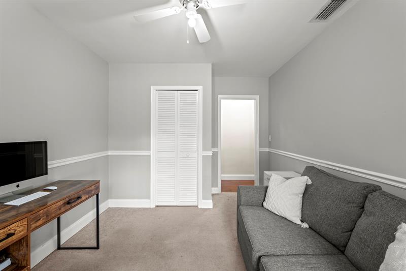 Image 53 of 60 For 640 74th Ter