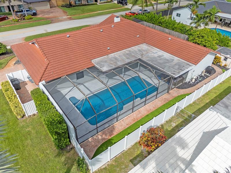 Image 59 of 60 For 640 74th Ter