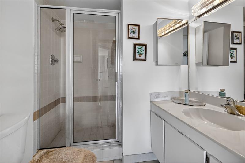 Image 15 of 37 For 18151 31st Ct 1709