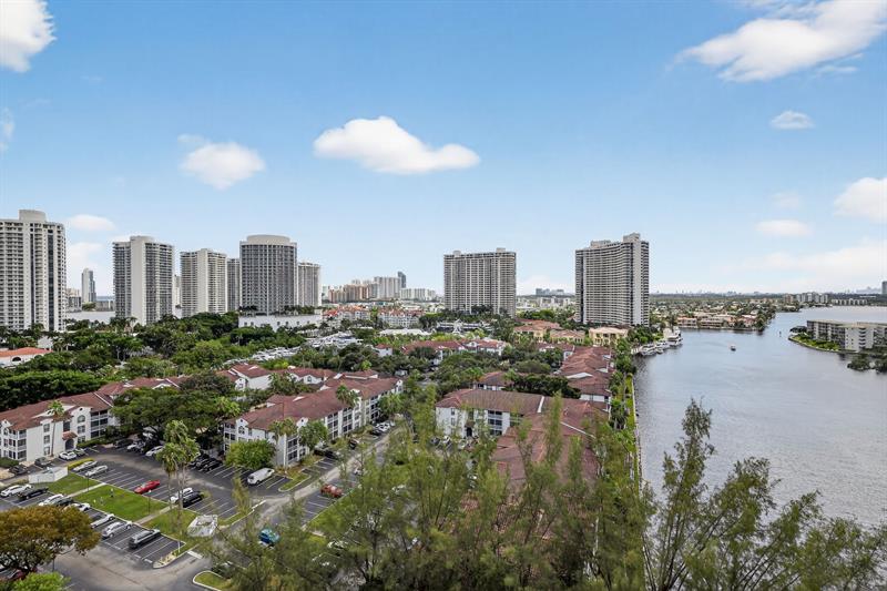 Image 34 of 37 For 18151 31st Ct 1709