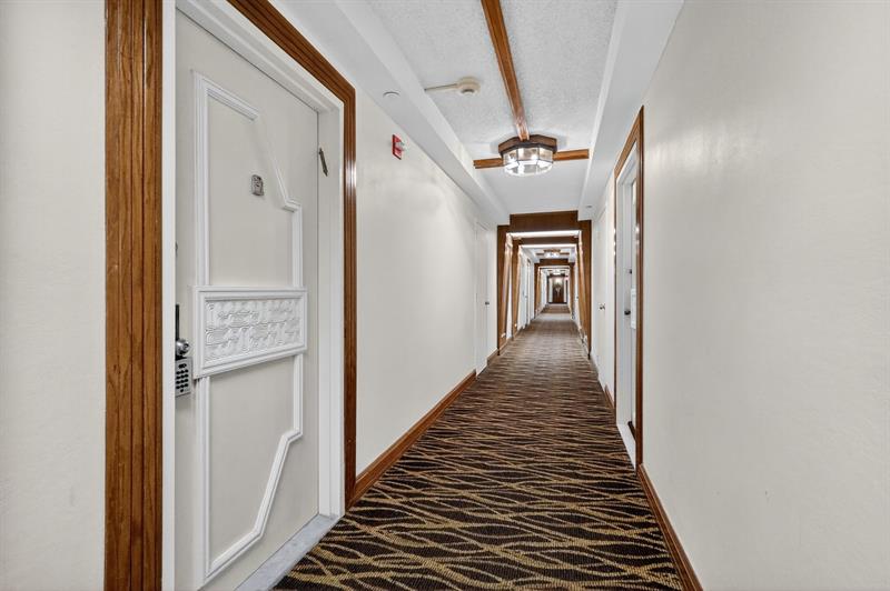 Image 5 of 37 For 18151 31st Ct 1709