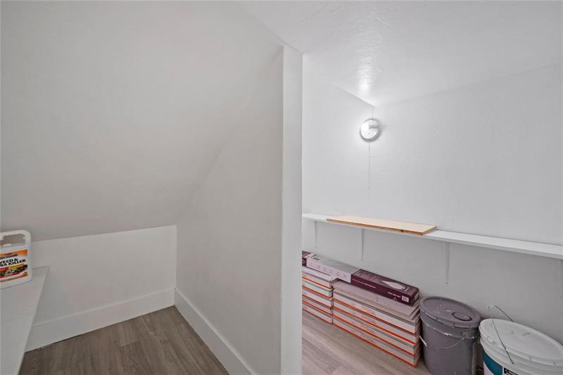 Image 10 of 18 For 503 12th St  4