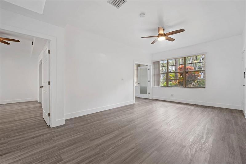 Image 7 of 18 For 503 12th St  4