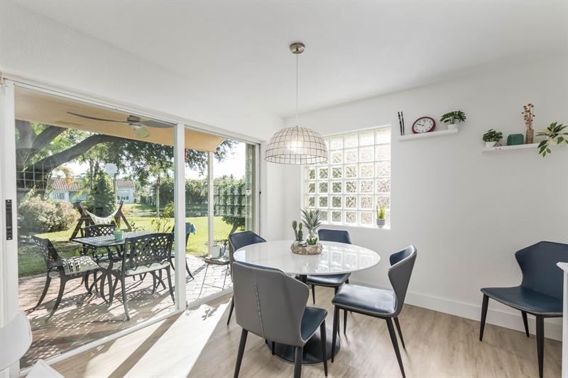 Image 13 of 43 For 524 Water Pt