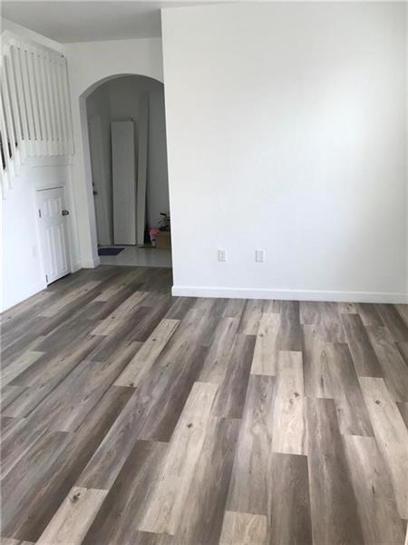 Image 3 of 19 For 4331 160th Ave  200