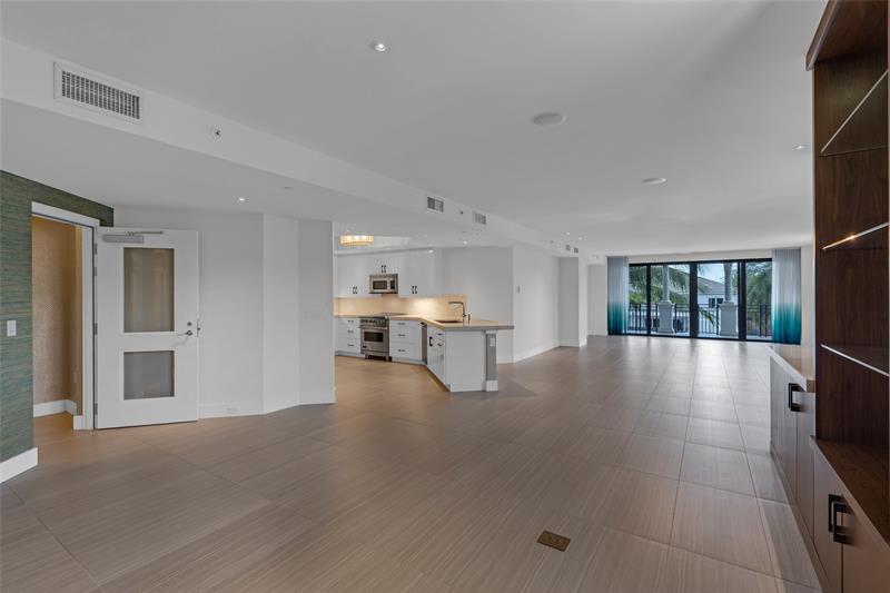 Image 33 of 57 For 1532 12th St  304