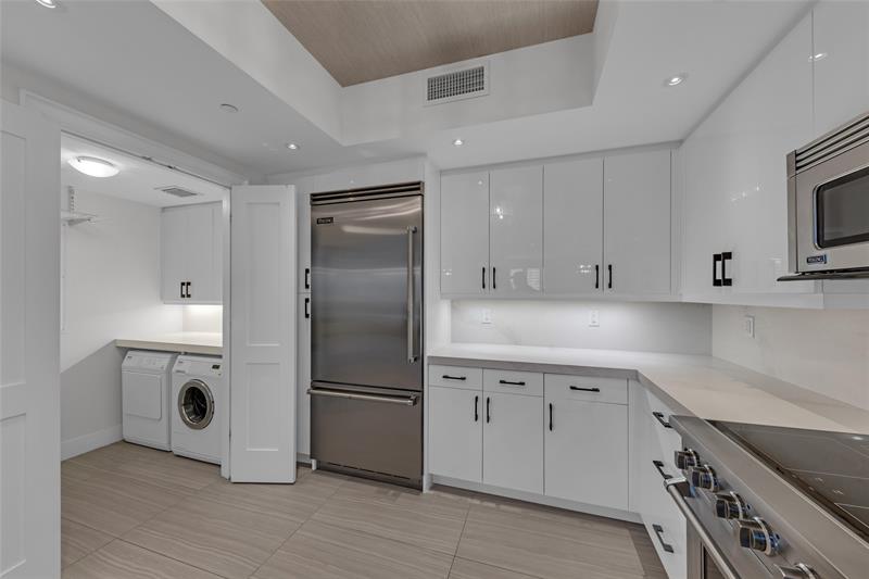 Image 39 of 57 For 1532 12th St  304