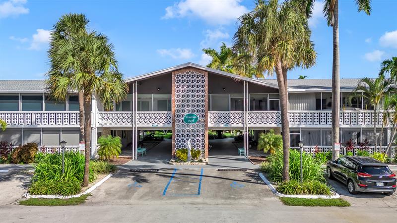 Details for 2151 42nd Ct  204, Lighthouse Point, FL 33064