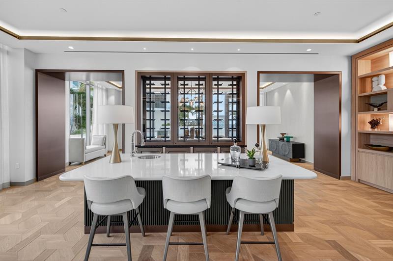 Image 41 of 47 For 153 Seabreeze Blv  1004-s