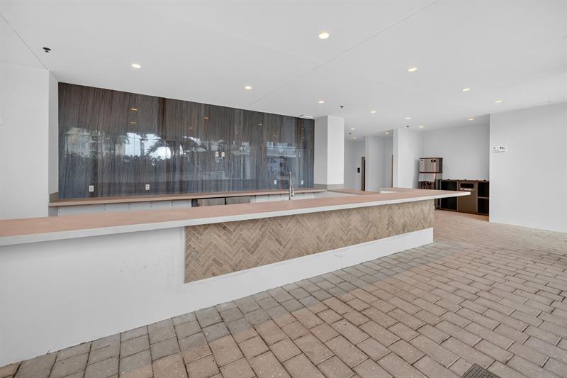 Image 47 of 47 For 153 Seabreeze Blv  1004-s