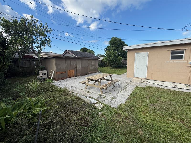 Image 30 of 31 For 6940 9th St  