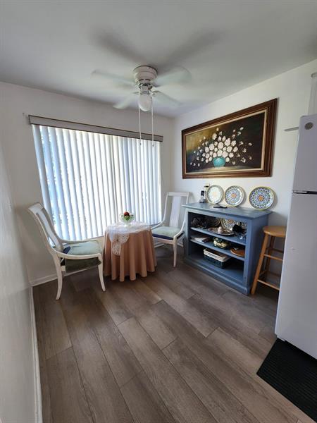 Image 3 of 14 For 5851 62nd Ave  101