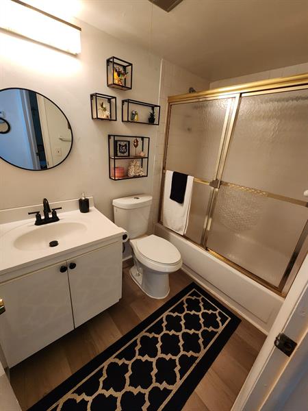 Image 7 of 14 For 5851 62nd Ave  101